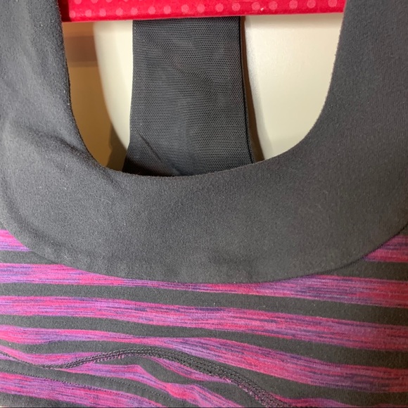Lululemon Racer Back Striped Sports Bra - Picture 9 of 12